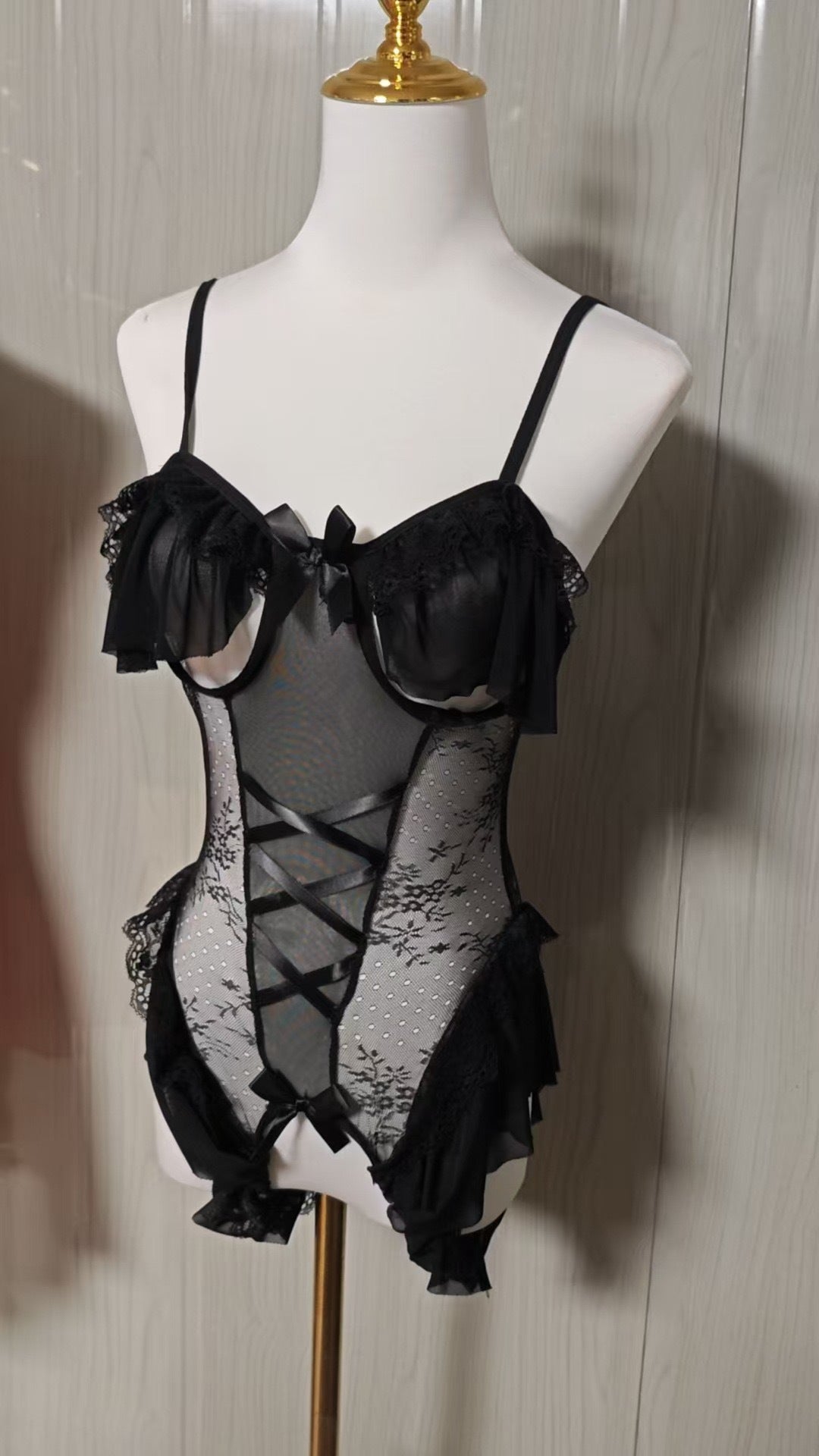 2025 New Sexy Lingerie Sexy Tight Free Pure Bunny Uniform suit Lotus Lace one-piece Women
