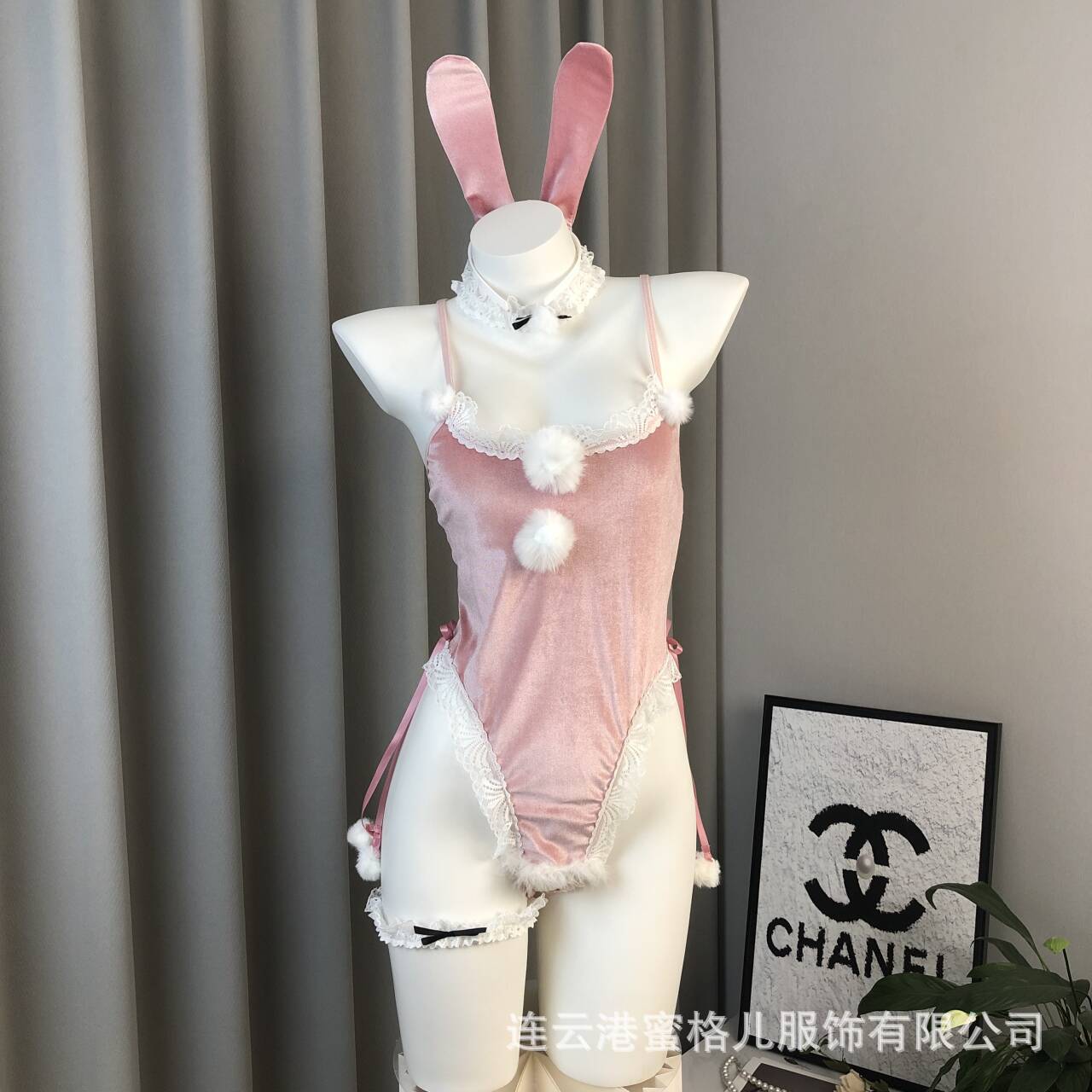 Zhixin sexy lingerie role-playing bunny Christmas costume seductive one-piece tight uniform open crotch suit 8032
