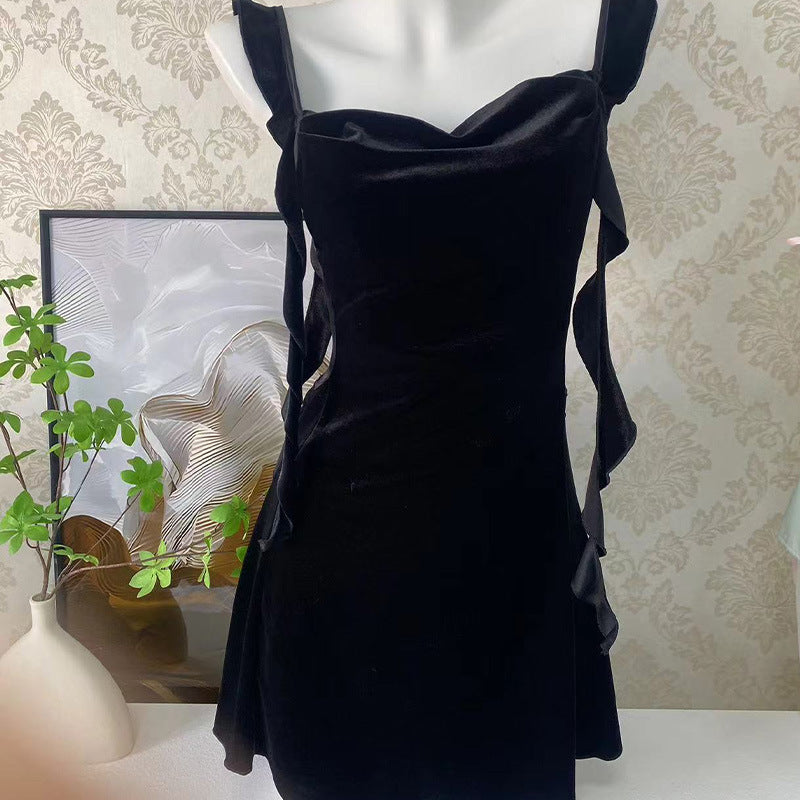 Ying New Style Sexy Pajamas Women's Velvet Backless Sling Belt Chest Pad Swing Collar Nightdress Pure Slim-fit Home Wearing