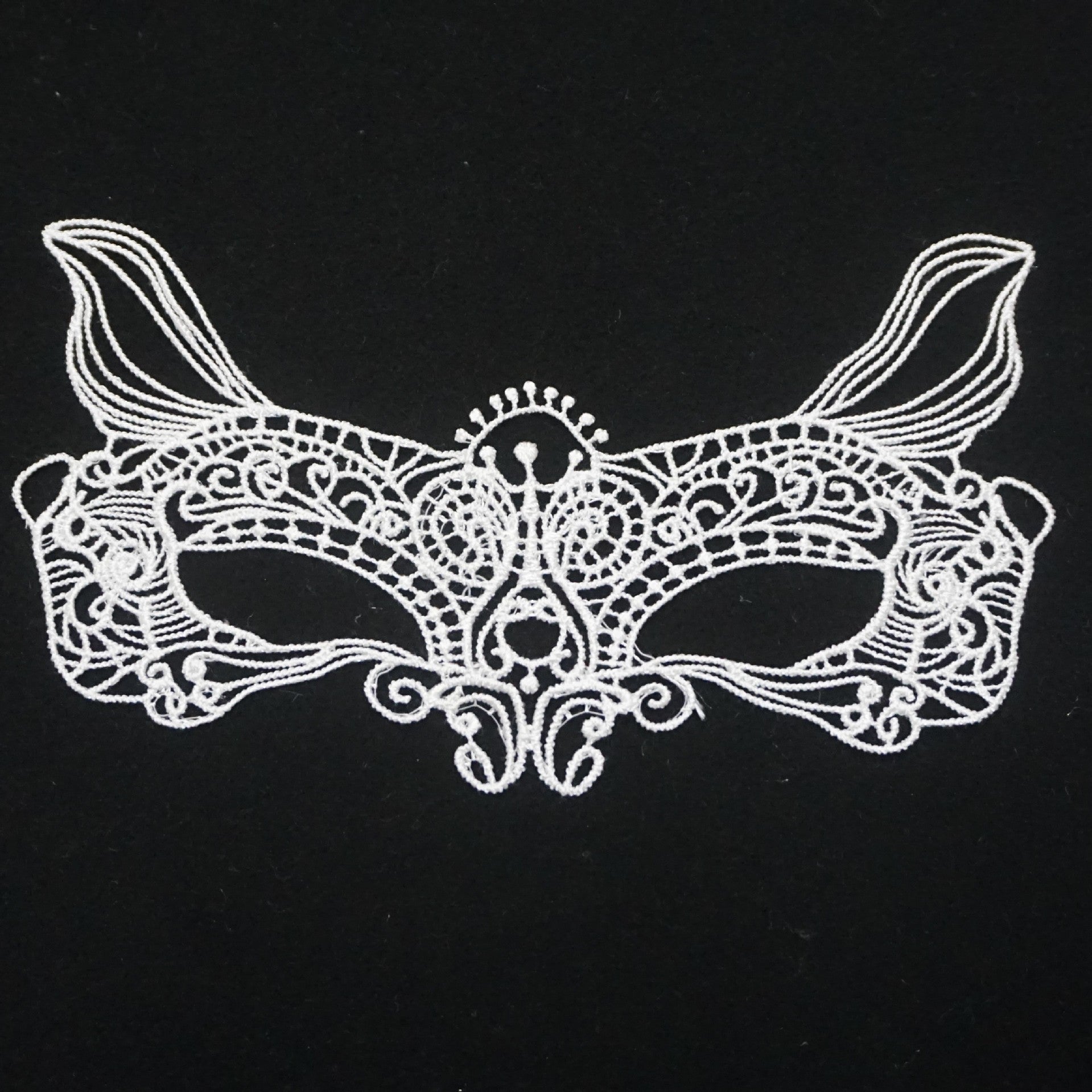 Factory Direct Sales Black Queen Sexy Lace Eye Mask Fashion Theme Prom Party Mask Halloween Christmas