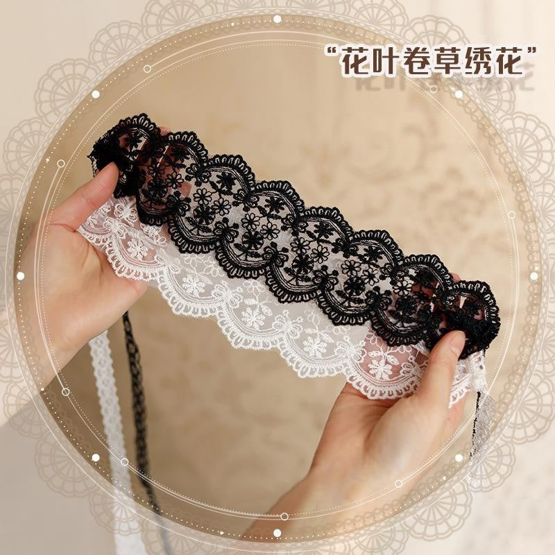 Factory Direct Sales Black Queen Sexy Lace Eye Mask Fashion Theme Prom Party Mask Halloween Christmas