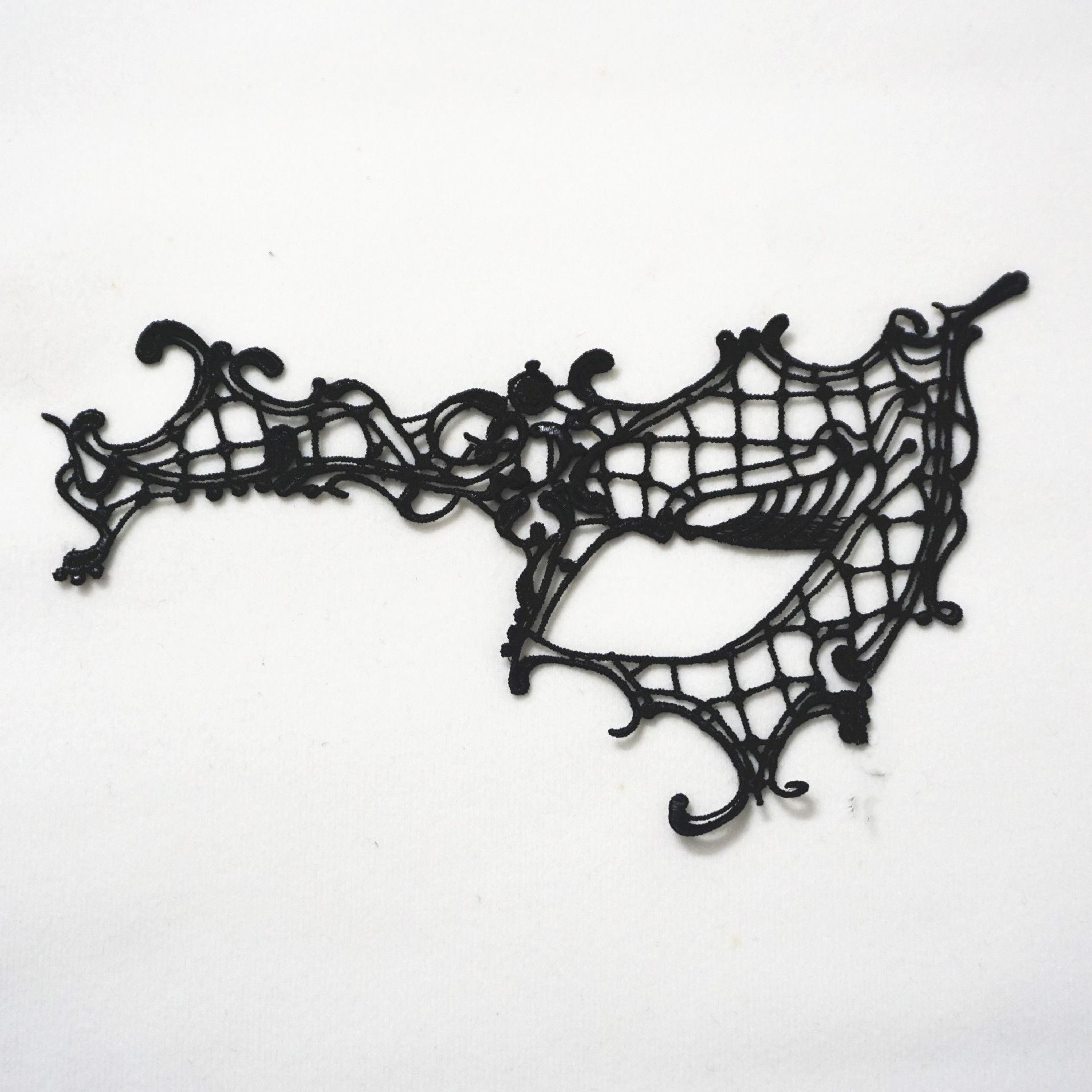 Factory Direct Sales Black Queen Sexy Lace Eye Mask Fashion Theme Prom Party Mask Halloween Christmas